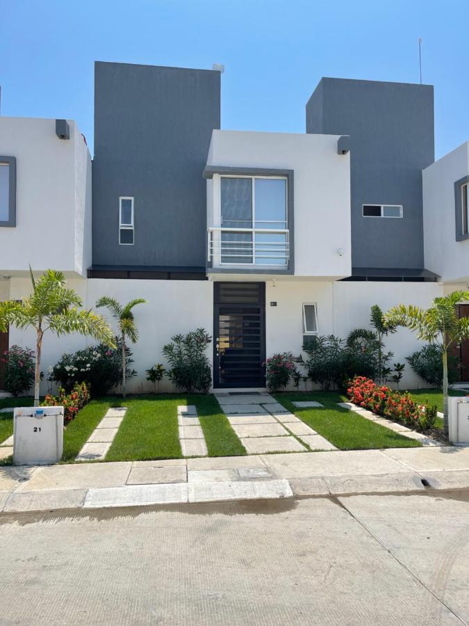 Casa Comoda Con Piscina Naranjo المظهر الخارجي الصورة
